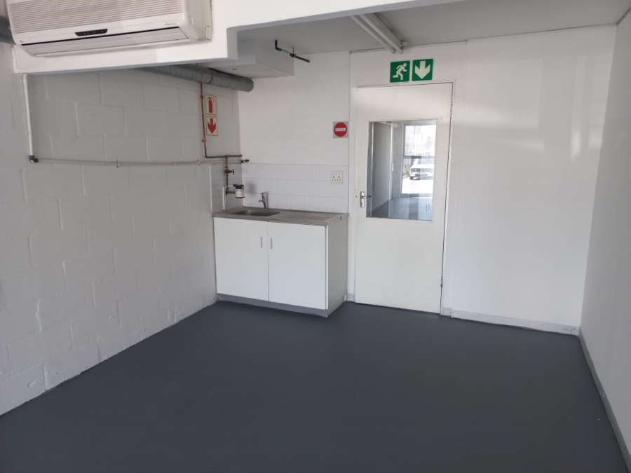 To Let commercial Property for Rent in Montague Gardens Western Cape